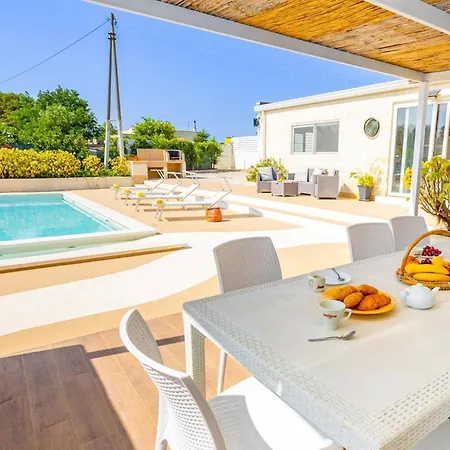 Villa Donna By *
